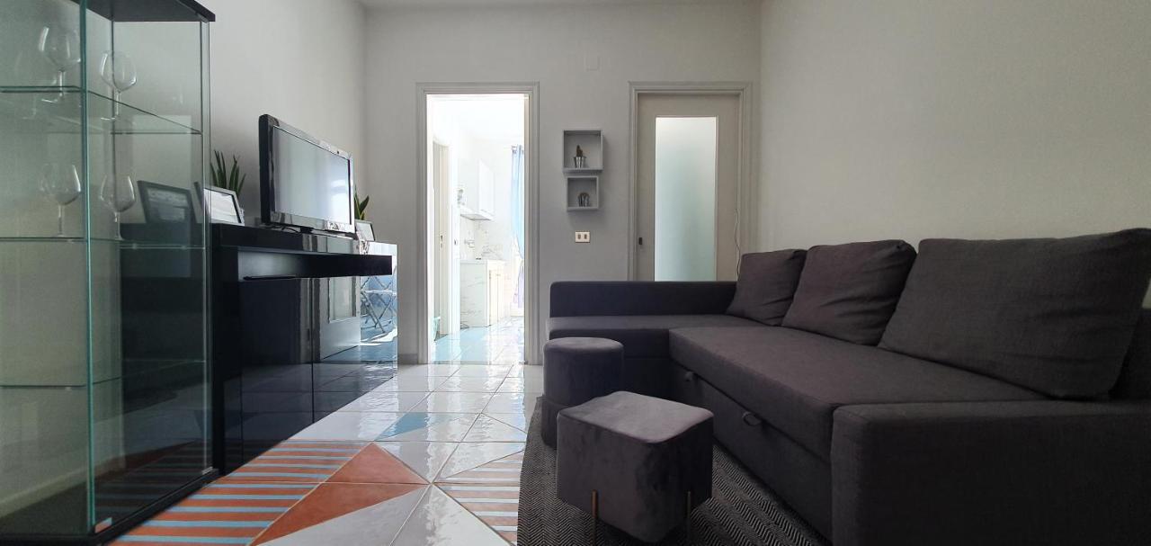 Appartamento In Piazza Italia SantʼAntìoco 外观 照片