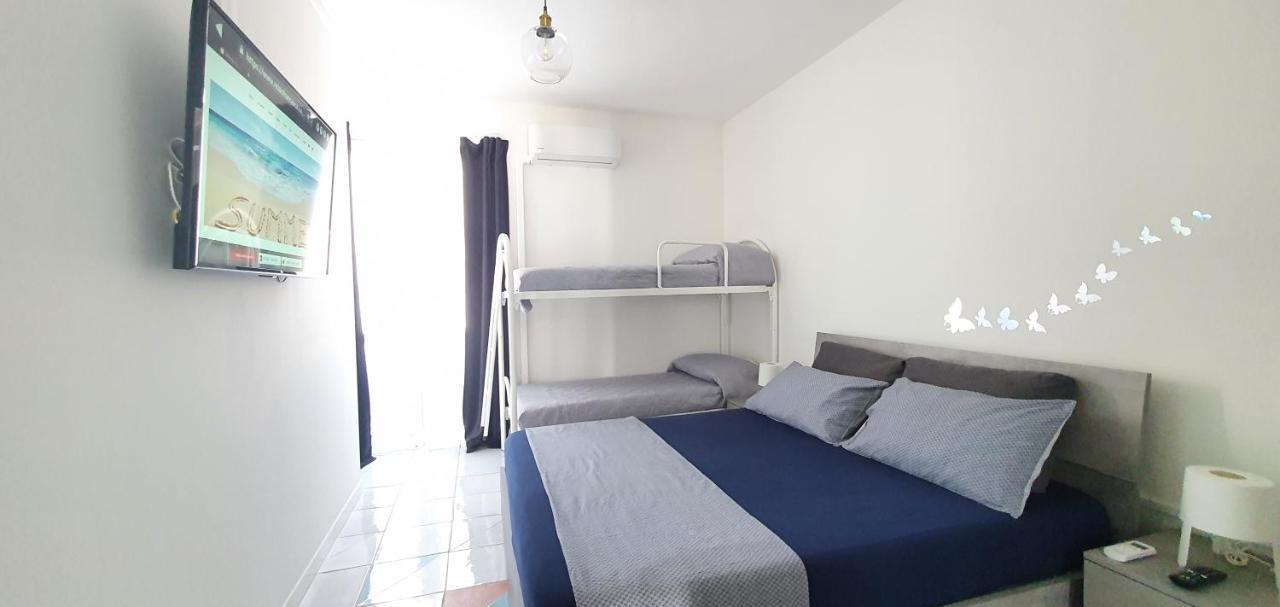 Appartamento In Piazza Italia SantʼAntìoco 外观 照片